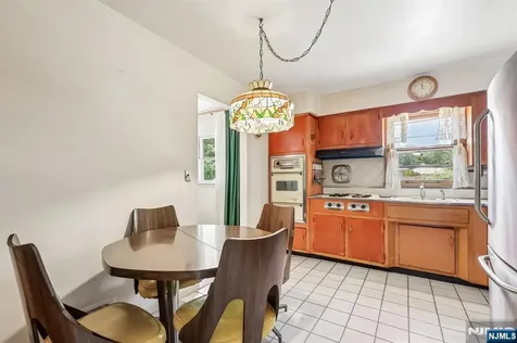 1355 Ratzer Road Wayne NJ 07470