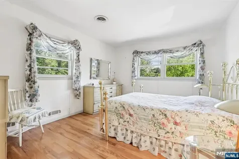 1355 Ratzer Road Wayne NJ 07470