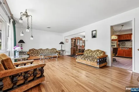 1355 Ratzer Road Wayne NJ 07470
