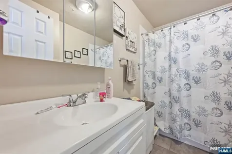 401 19th Street Paterson NJ 07524
