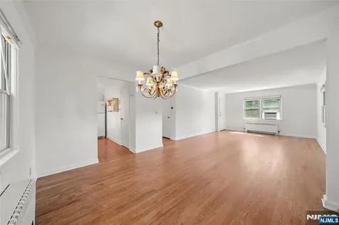 151 E Palisade Avenue Englewood NJ 07631