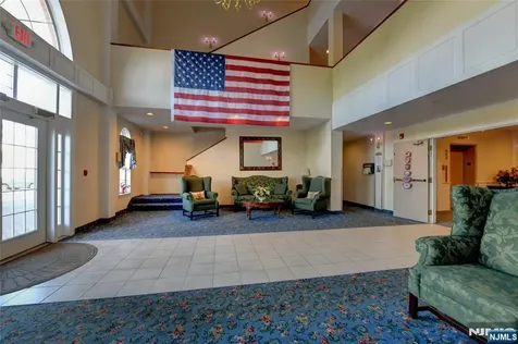 2 Richmond Road West Milford NJ 07480