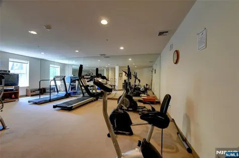 2 Richmond Road West Milford NJ 07480