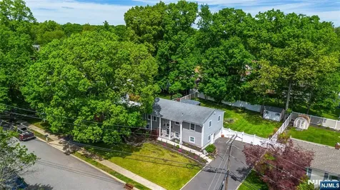 42 Summit Road Jefferson Township NJ 07438