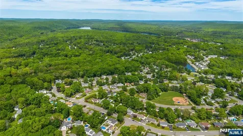 42 Summit Road Jefferson Township NJ 07438