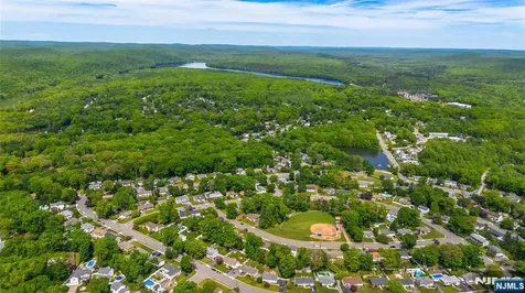 42 Summit Road Jefferson Township NJ 07438