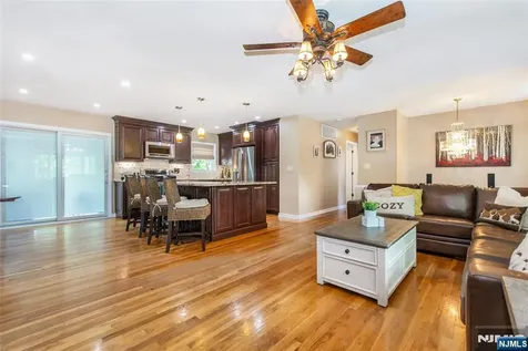 42 Summit Road Jefferson Township NJ 07438