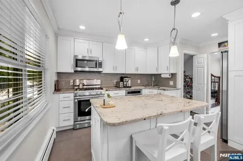 364 Knickerbocker Road Cresskill NJ 07626