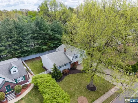 364 Knickerbocker Road Cresskill NJ 07626