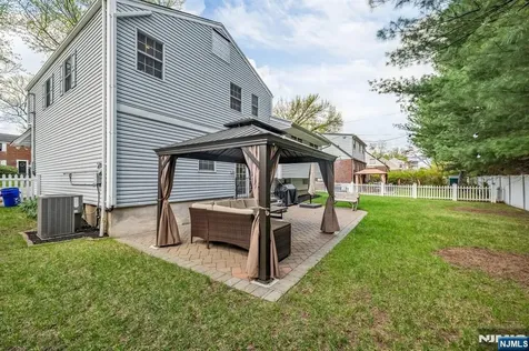 364 Knickerbocker Road Cresskill NJ 07626