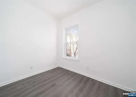 10 Mcdougall Street Jersey City NJ 07304