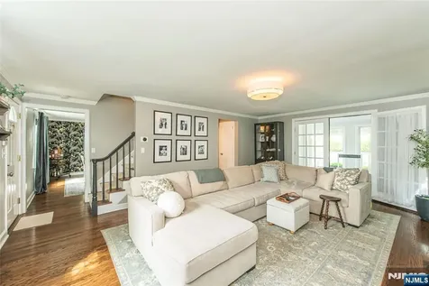 34 Coolidge West Caldwell NJ 07006