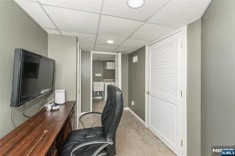 34 Coolidge West Caldwell NJ 07006