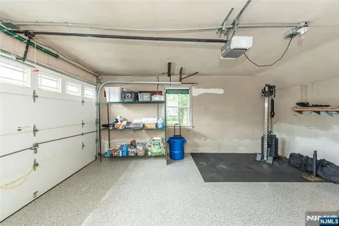 34 Coolidge West Caldwell NJ 07006