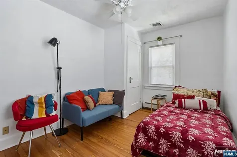 14 Chestnut Terrace Bloomfield NJ 07003