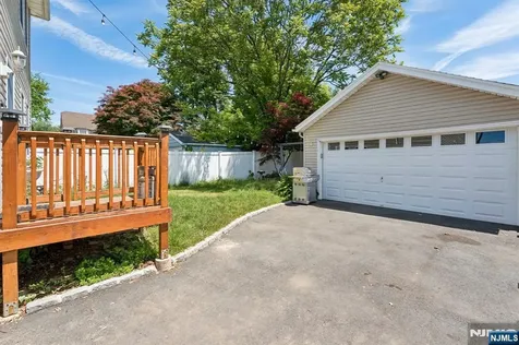 14 Chestnut Terrace Bloomfield NJ 07003