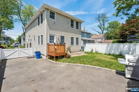 14 Chestnut Terrace Bloomfield NJ 07003