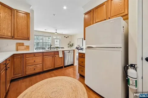 4 Quarry Drive Woodland Park NJ 07424