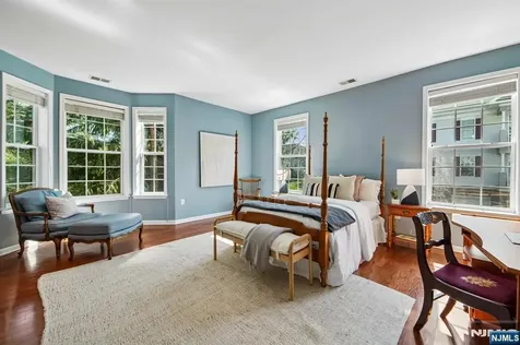4 Quarry Drive Woodland Park NJ 07424