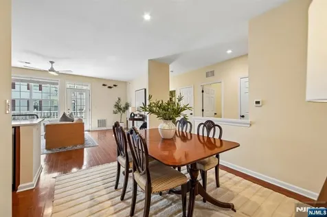 4 Quarry Drive Woodland Park NJ 07424