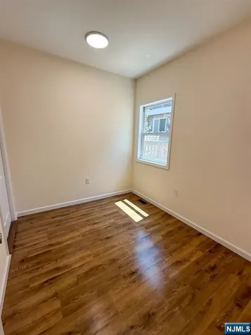 1121 85th Street North Bergen NJ 07047
