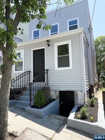 1121 85th Street North Bergen NJ 07047