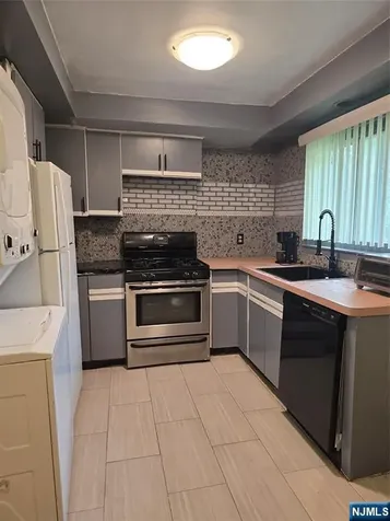 230 Lafayette Place Englewood NJ 07631