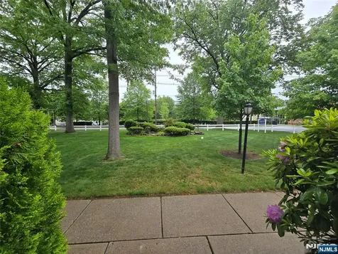 230 Lafayette Place Englewood NJ 07631