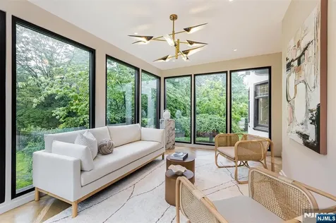 2 Russell Terrace Montclair NJ 07042
