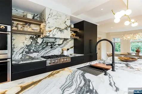 2 Russell Terrace Montclair NJ 07042
