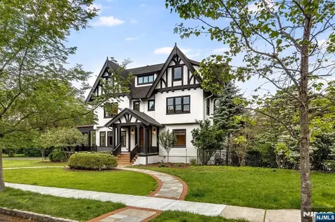 2 Russell Terrace Montclair NJ 07042