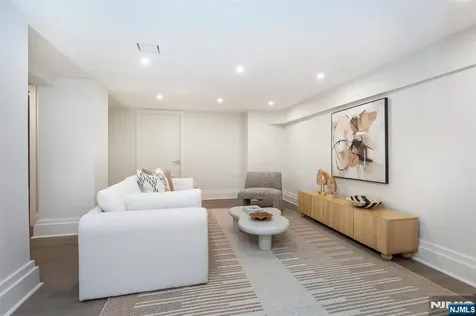 2 Russell Terrace Montclair NJ 07042
