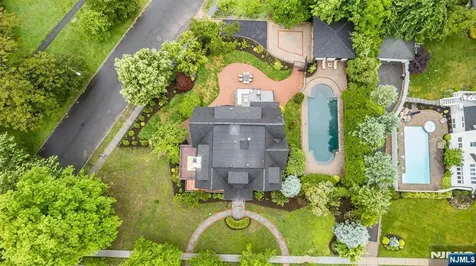 2 Russell Terrace Montclair NJ 07042