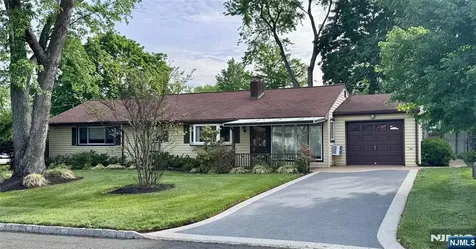 14 Berwick Way Piscataway NJ 08854