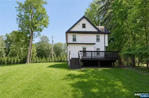 40 Grant Avenue Cresskill NJ 07626