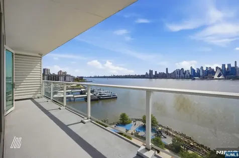 800 Ave At Port Imperial Boulevard Weehawken NJ 07086