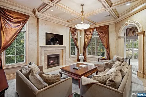 11 Elden Drive Saddle River NJ 07458