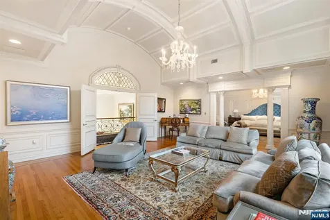 11 Elden Drive Saddle River NJ 07458