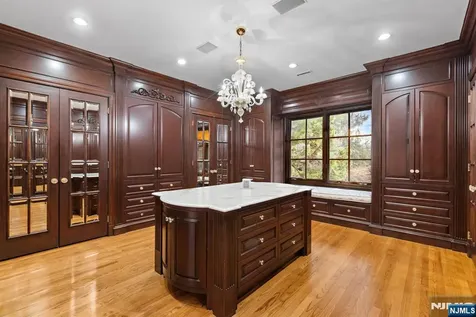 11 Elden Drive Saddle River NJ 07458
