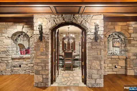 11 Elden Drive Saddle River NJ 07458