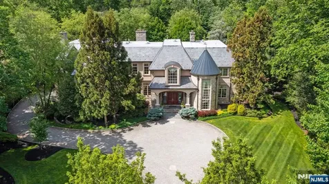 11 Elden Drive Saddle River NJ 07458