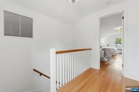 47 Victor Place Hawthorne NJ 07506