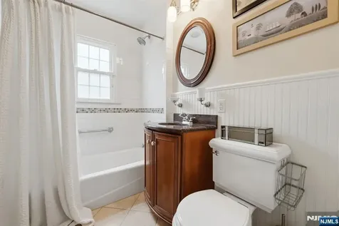 47 Victor Place Hawthorne NJ 07506