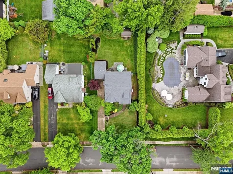 47 Victor Place Hawthorne NJ 07506