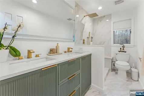 163 La Rue Road West Milford NJ 07435