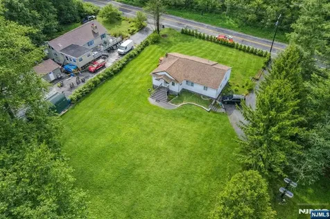 163 La Rue Road West Milford NJ 07435