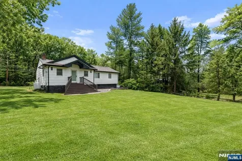 163 La Rue Road West Milford NJ 07435