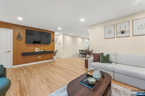 163 La Rue Road West Milford NJ 07435