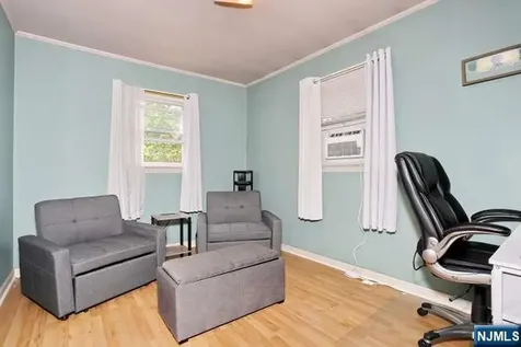 141 Graham Terrace Saddle Brook NJ 07663