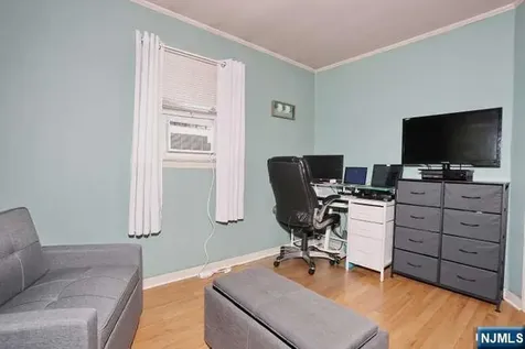 141 Graham Terrace Saddle Brook NJ 07663